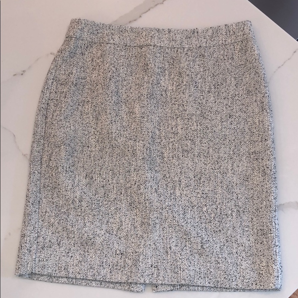 Ann Taylor Factory black and white tweed skirt